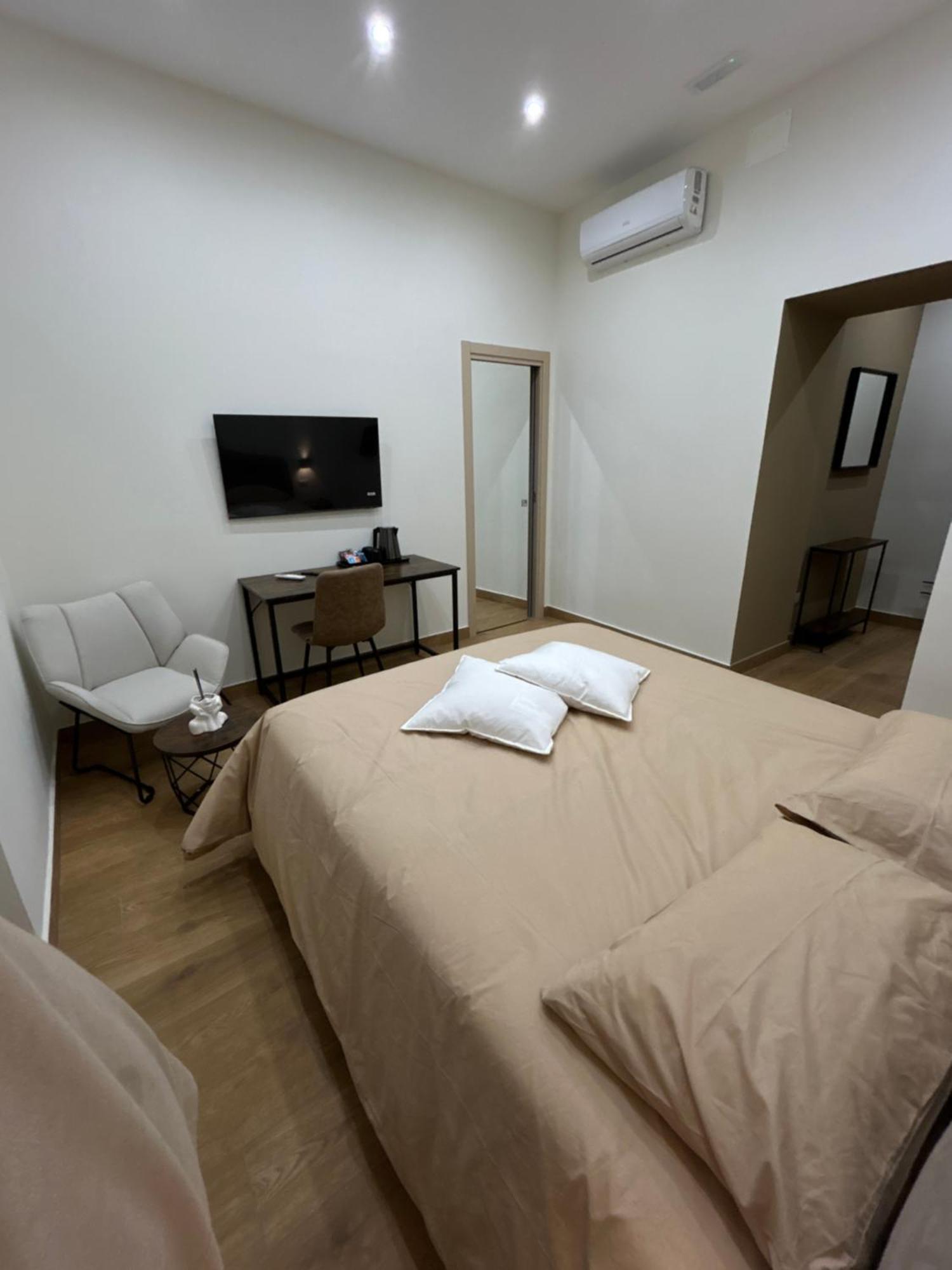 Somnia Luxury Rooms Νάπολη Εξωτερικό φωτογραφία