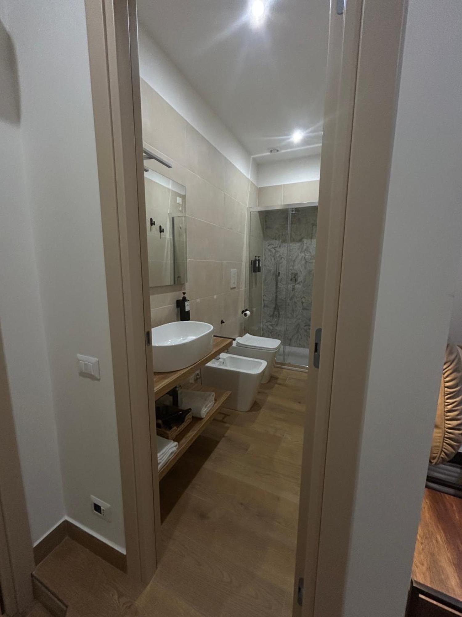 Somnia Luxury Rooms Νάπολη Εξωτερικό φωτογραφία